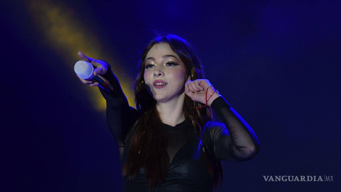 $!Pop para el corazón... Paty Cantú llena de energía la Feria Saltillo 2024