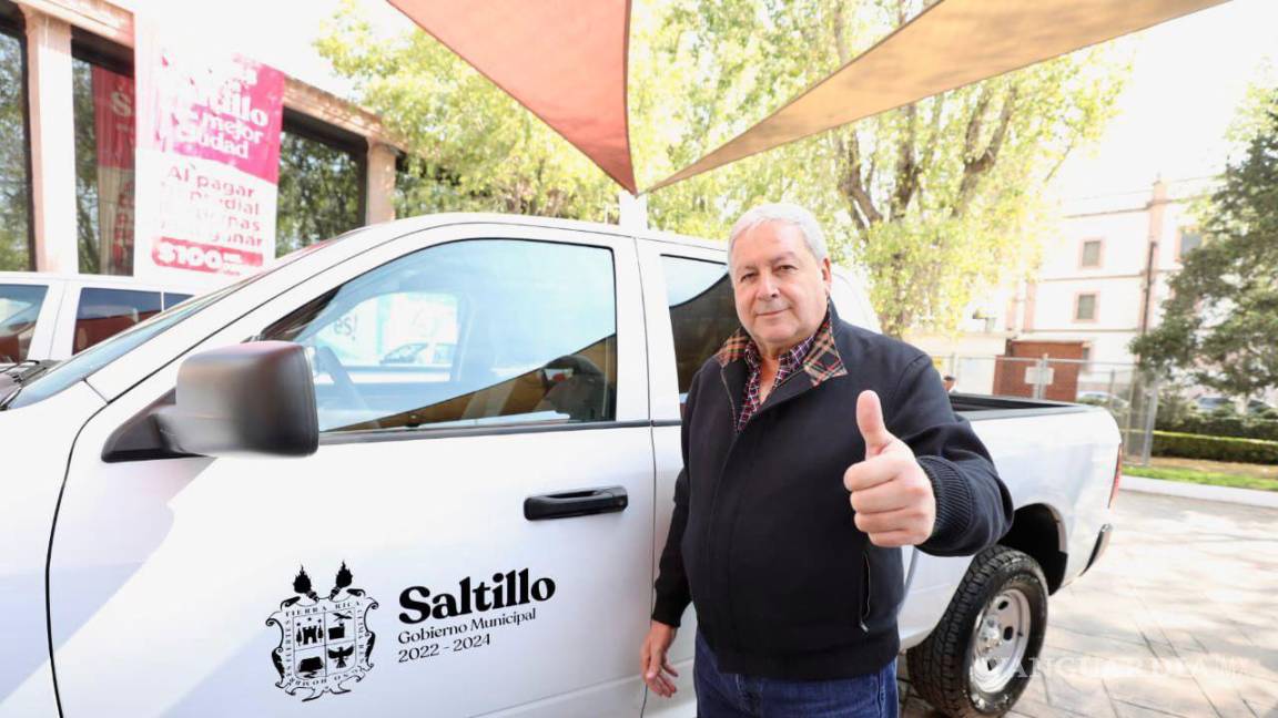 Entrega Alcalde de Saltillo 8 vehículos a cinco dependencias municipales