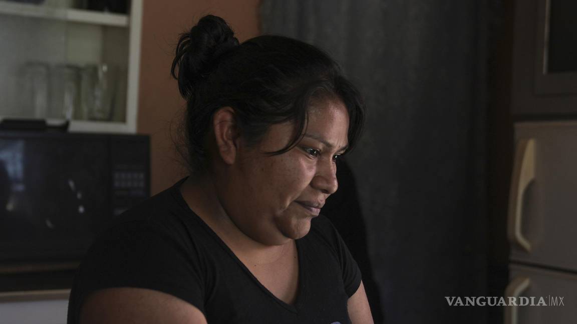 $!Gloria Elizabeth Vega, una madre soltera de la comunidad indígena rarámuri, enfermó en marzo en su casa tras recuperarse del sarampión, en Cuauhtémoc.