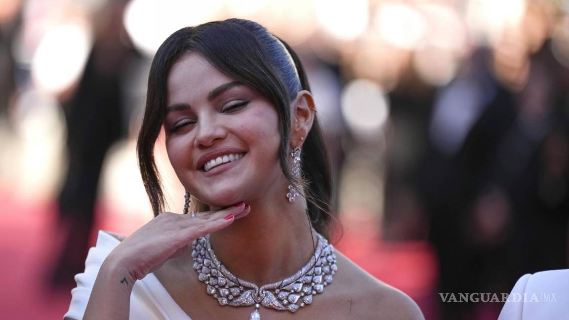 ¡Es coproducción mexicana! Conquista Selena Gómez Cannes y recibe ola de aplausos por su su actuación en ‘Emilia Pérez’