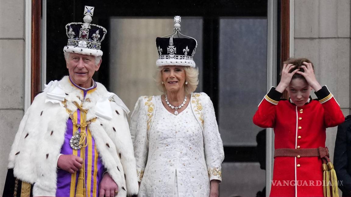 Así inicia el reinado del Carlos III tras una larga espera para ser el monarca británico (fotos)