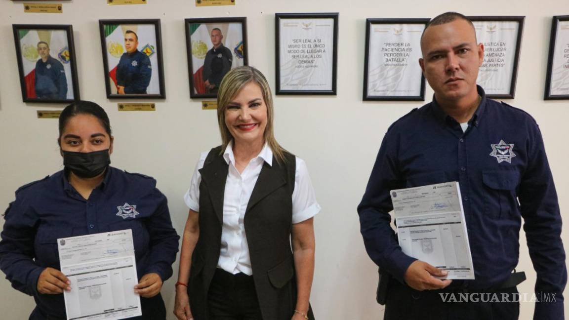 Realizan 8va. entrega de reconocimientos a policías destacados de Piedras Negras