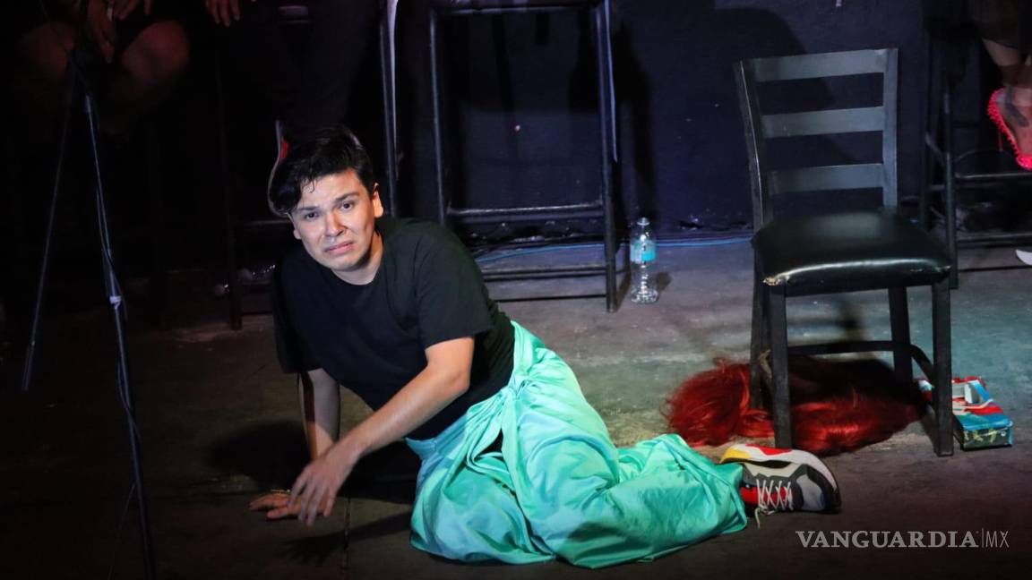 $!“Los papás no deberían de odiar a sus hijos por lo que son, los papás deberían aceptarlos y amarlos”, señala Carlos.