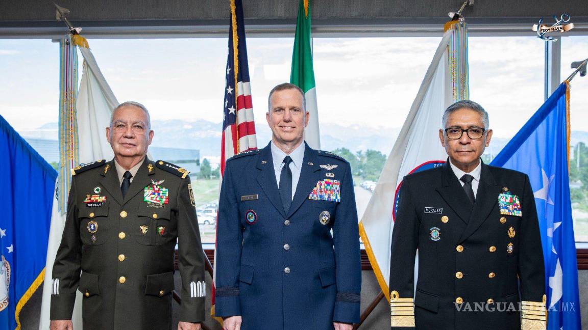 Visitan secretarios de Marina y Defensa a Comando Norte de EU