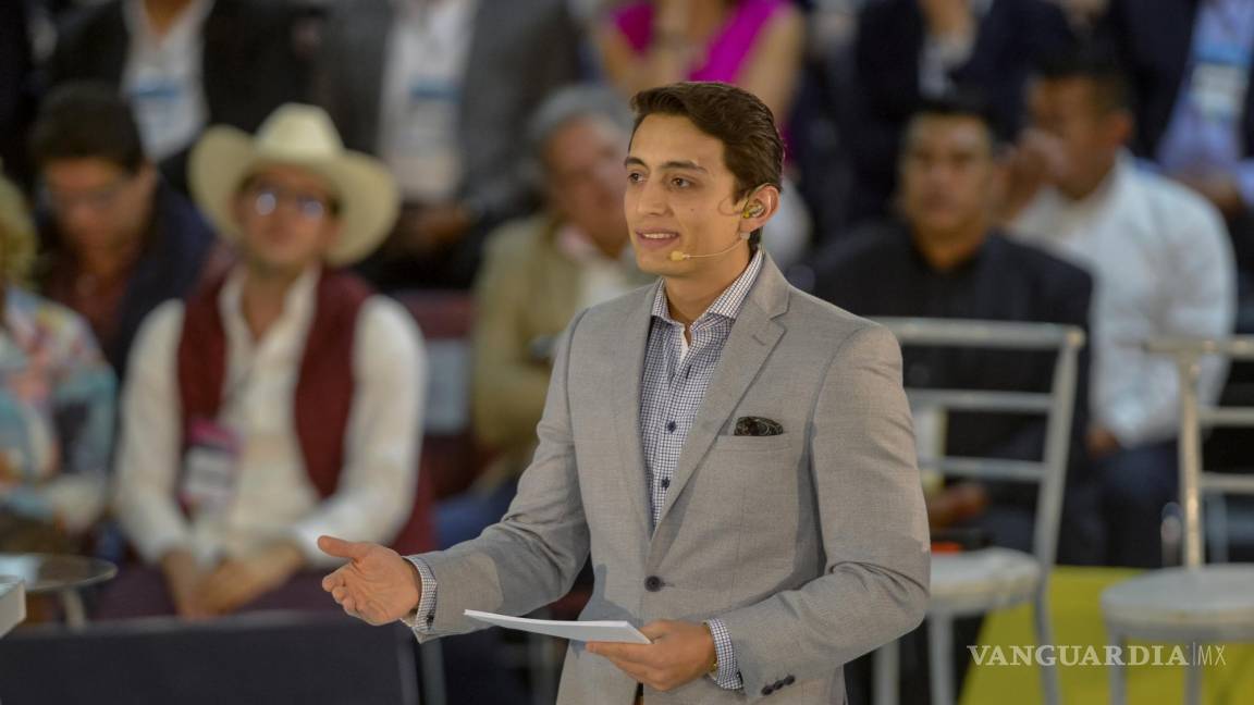 ¿Quién es Humberto Gutiérrez? El consultor de imagen que medió el segundo debate en Coahuila