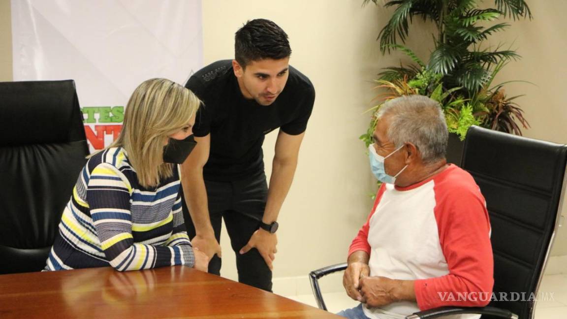 $!Atiende alcaldesa de Piedras Negras necesidades de los Ciudadanos en ‘Martes Contigo’