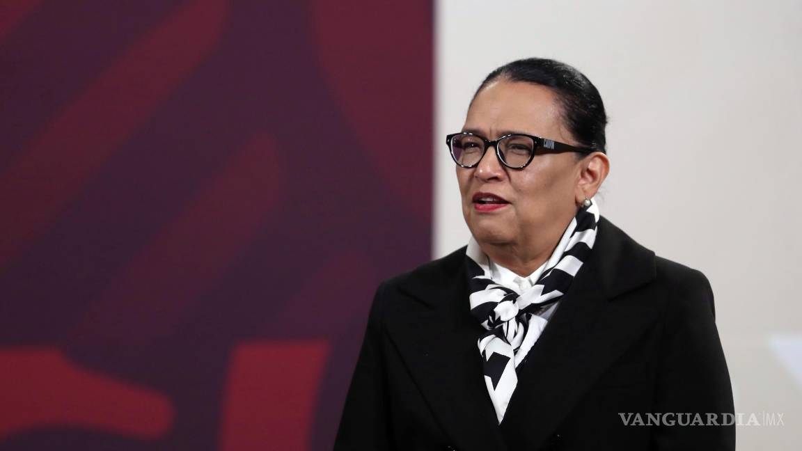 $!La secretaria de Seguridad Publica Ciudadana, Rosa Icela Rodríguez, durante la mañanera en el Palacio Nacional de Ciudad de México.