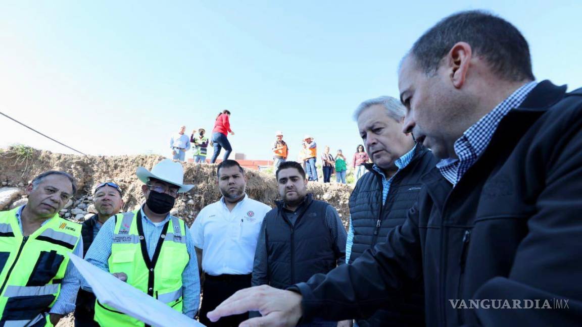 Saltillo: supervisa Chema Fraustro obras en la colonia Lomas del Refugio