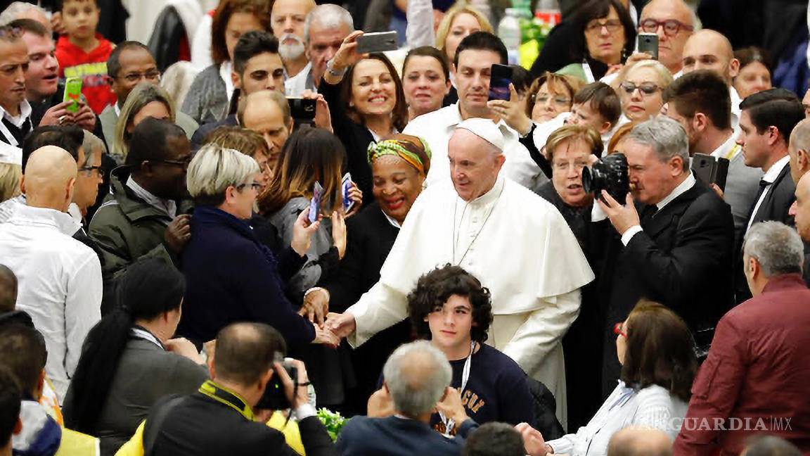 $!Francisco ha sido recordado en los últimos días como “el papa del pueblo”. Se volvió hacia las duras realidades de la vida, pobreza, enfermedad, sufrimiento.