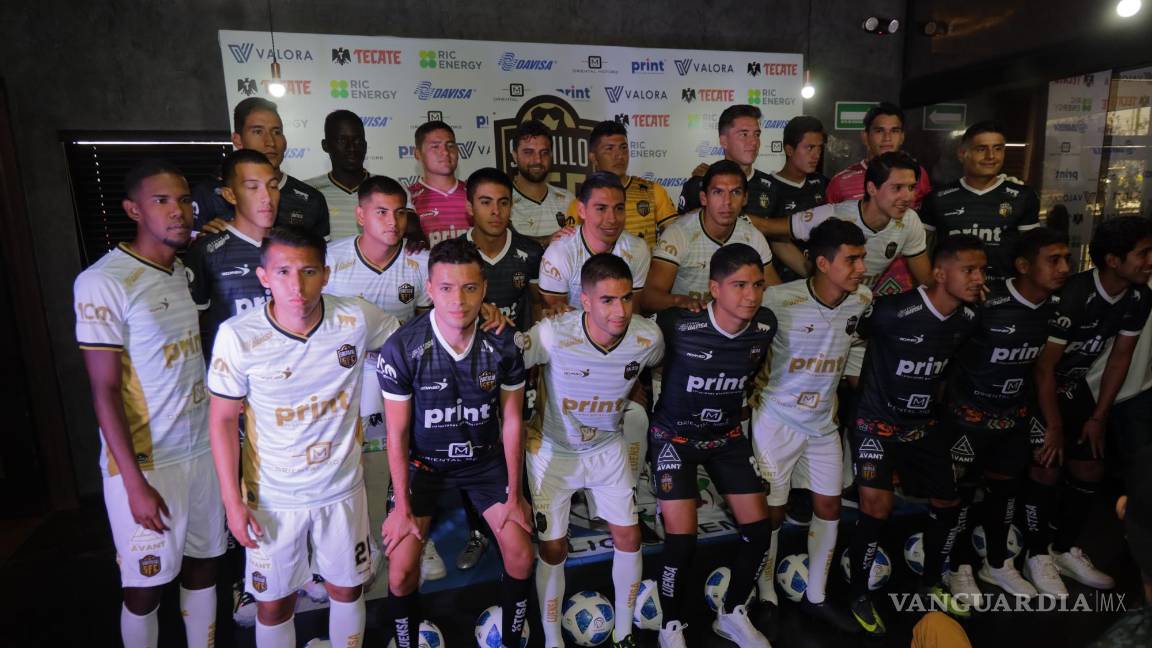 Saltillo FC, presentan la nueva piel.
