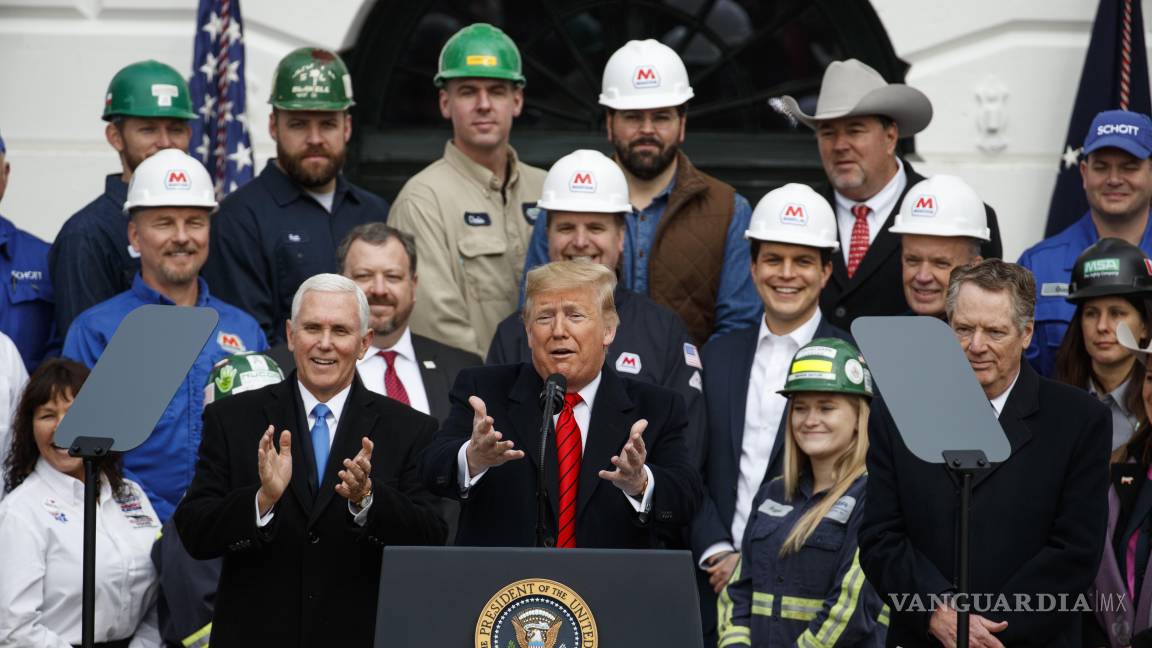 $!“Estamos marcando bolas y strikes aquí”, dijo Mike Pence a The Associated Press.