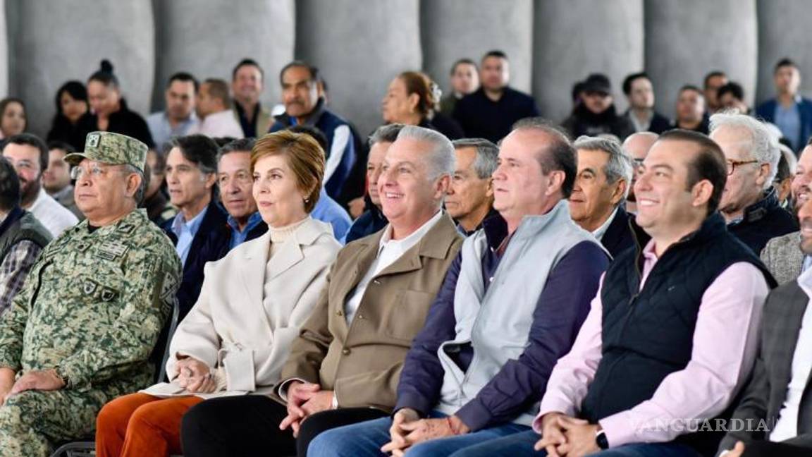 $!Autoridades de distintos niveles acudieron a la presentación del informe.