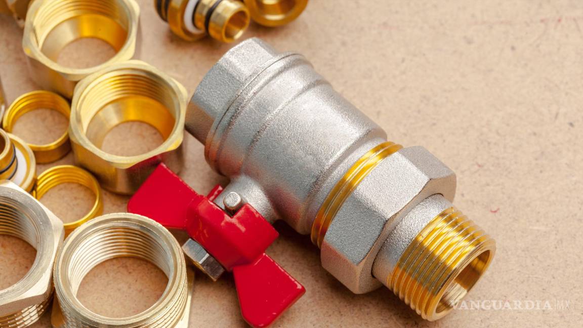 $!Componentes industriales sanitarios con bronce.