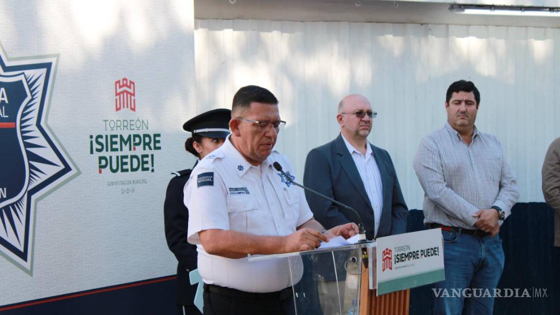 Román Alberto Cepeda González inaugura caseta de policía en Villa Jacarandas de Torreón