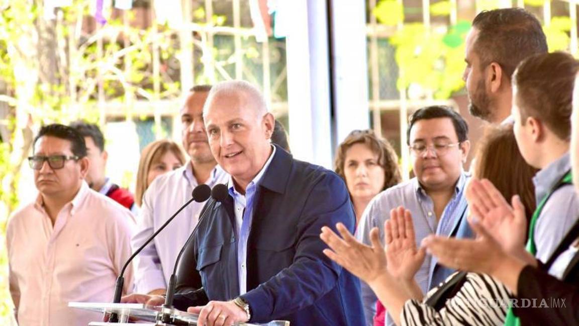 $!Dijo Román Cepeda que la coordinación entre Estado y Municipio mejora las condiciones escolares para estudiantes.