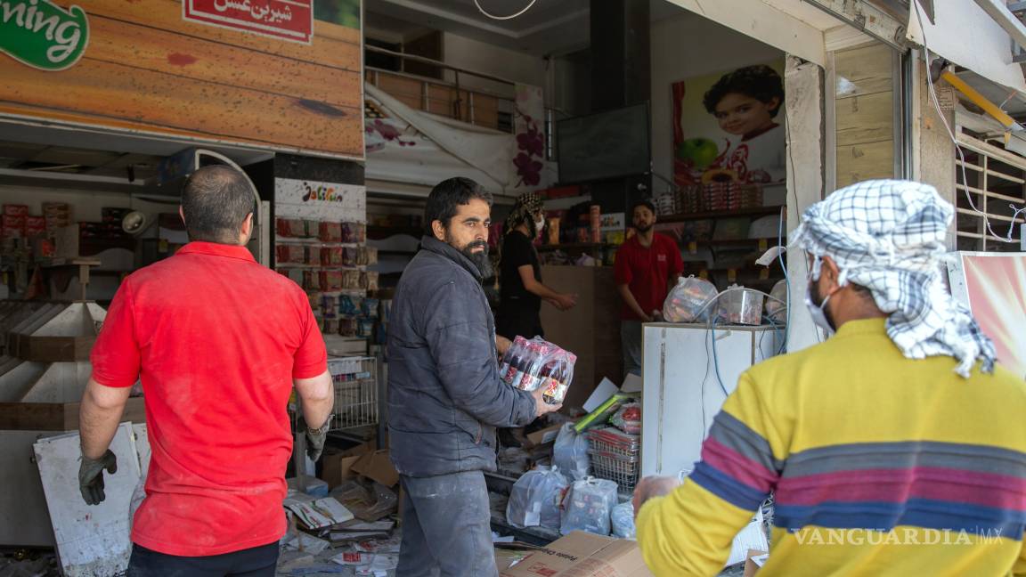 $!Daños en un supermercado en Teherán después de que una comisaría cercana fuera destruida por un ataque aéreo estadounidense-israelí.