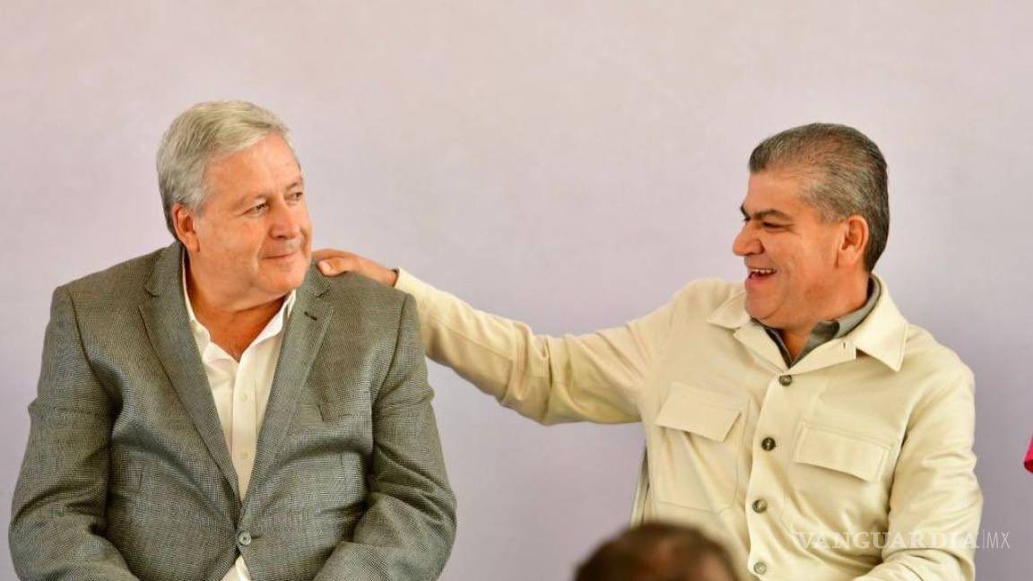 $!El alcalde de Saltillo, José María Fraustro Siller, y el gobernador de Coahuila, Miguel Ángel Riquelme Solís,