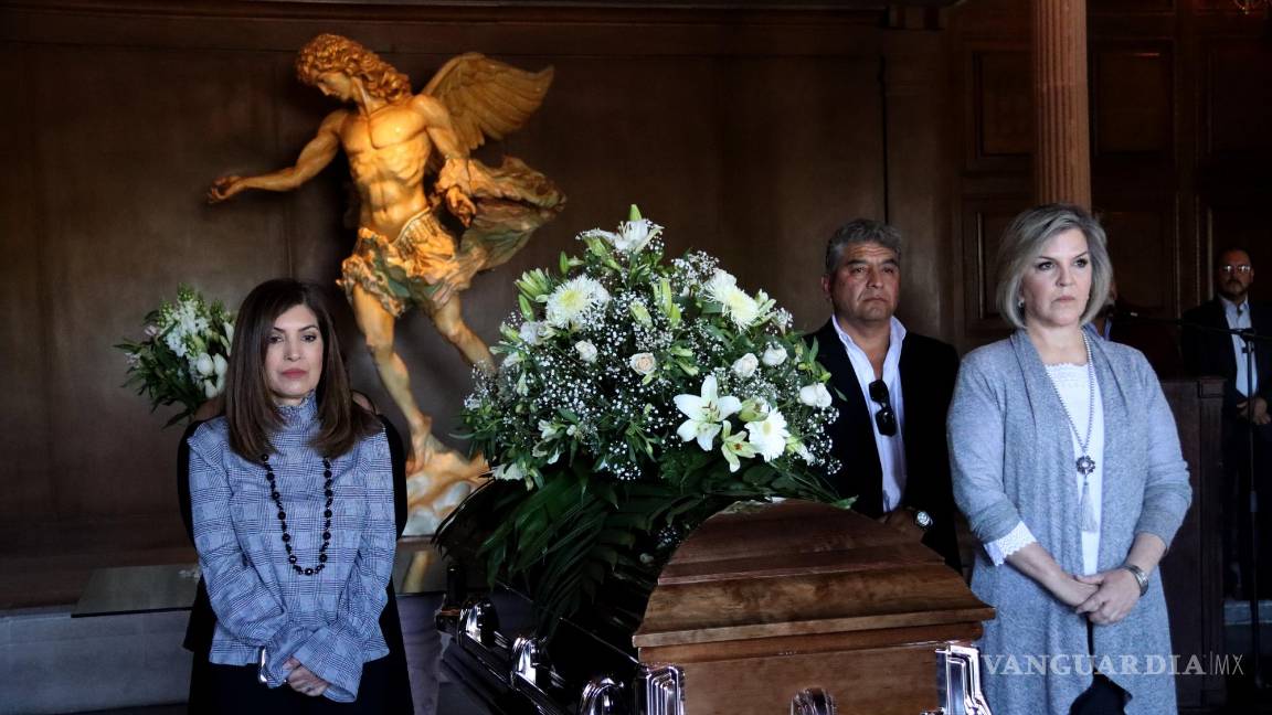 $!Desde el Teatro Fernando Soler despiden al actor René Gil Morales