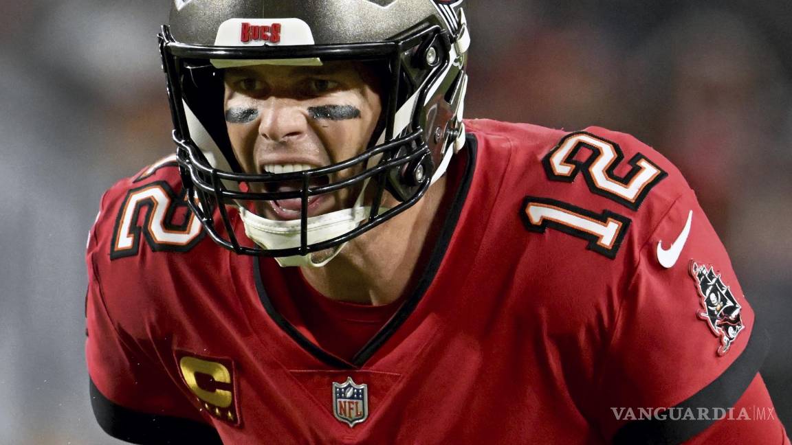 Tom Brady a punto de conseguir las 100 mil yardas aéreas