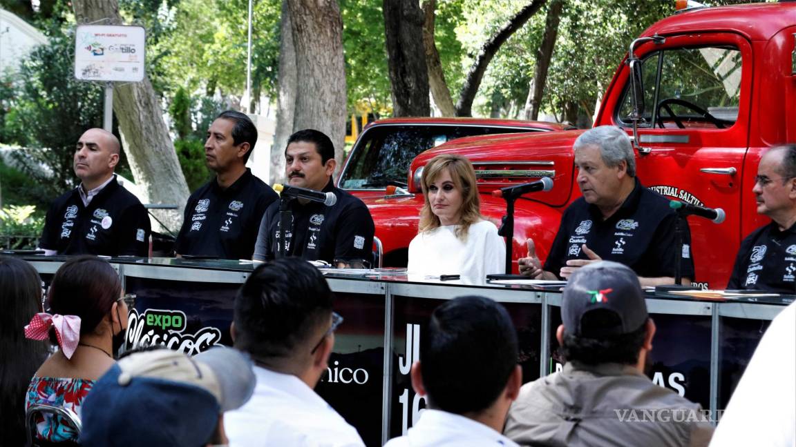 $!Luis Felipe Hernández Gutiérrez, presidente de la Asociación de Autos Clásicos de Saltillo, expuso que este año, la expo se realizará el 16 y 17 de julio en el parque Las Maravillas desde las 11 de la mañana y hasta las 8 de la noche.