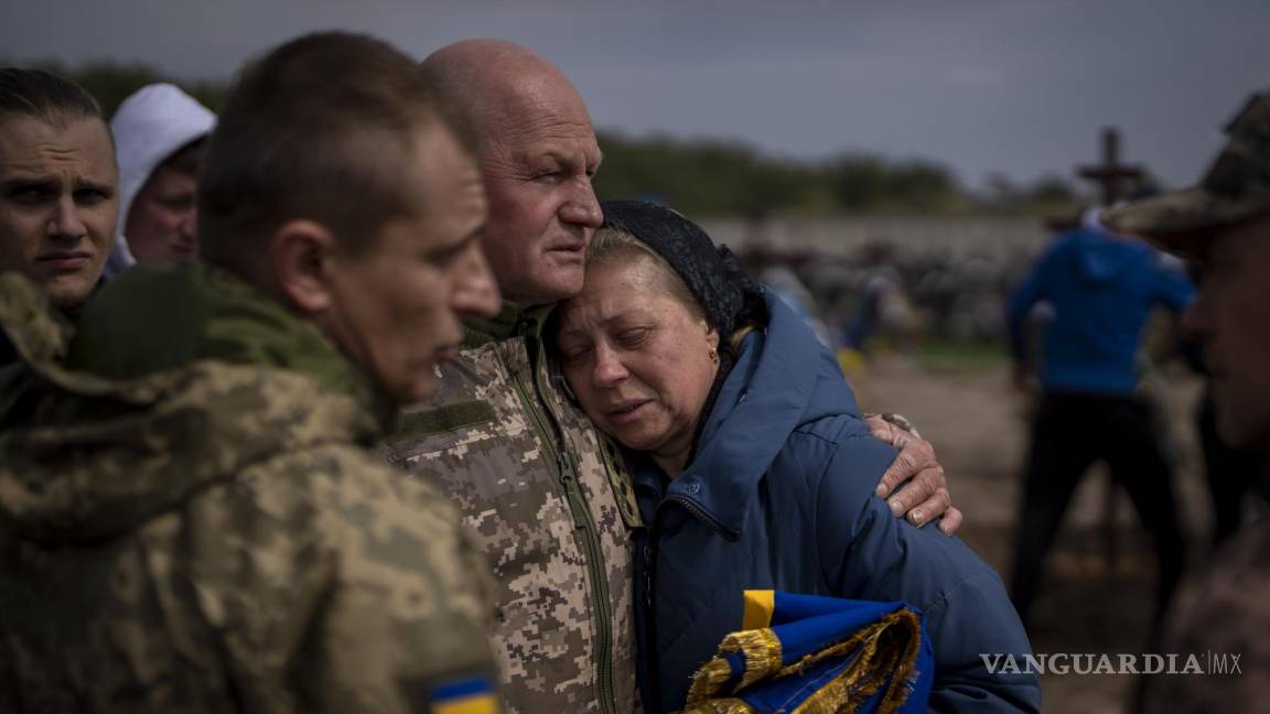 $!La comisionada de derechos humanos de Ucrania, Lyudmila Denisova, declaró a principios de abril que había nueve casos oficiales de mujeres embarazadas tras ser violadas por soldados rusos.