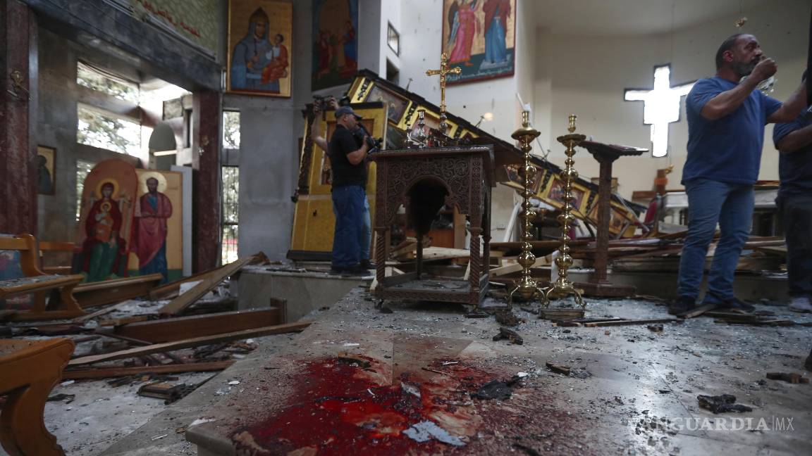 Mueren 20 personas en iglesia ortodoxa griega tras ataque suicida en Siria