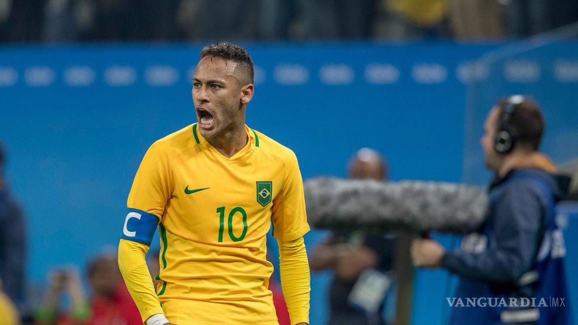 Neymar busca tomar el liderato en Brasil