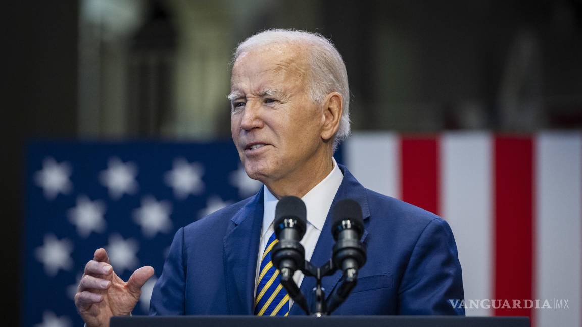 $!Joe Biden promociona los esfuerzos económicos de su administración, a los que se refiere como “Bidenomía”, en el Prince George’s Community College en Largo.