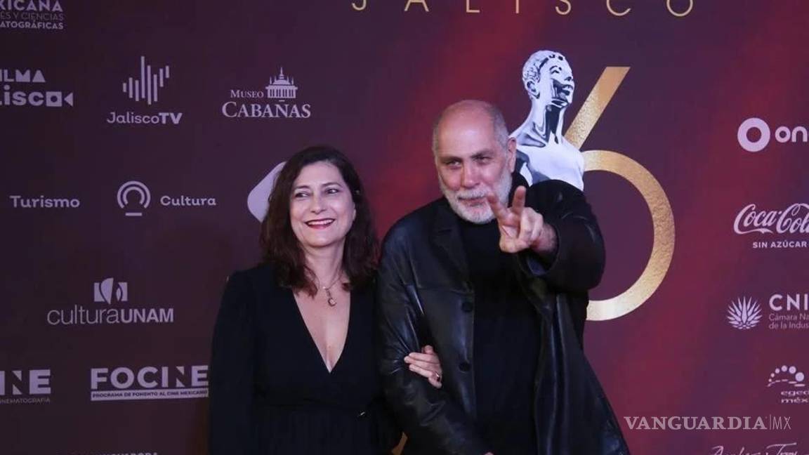 $!La gran noche del cine mexicano: Llegan las estrellas a la alfombra roja de los Premios Ariel
