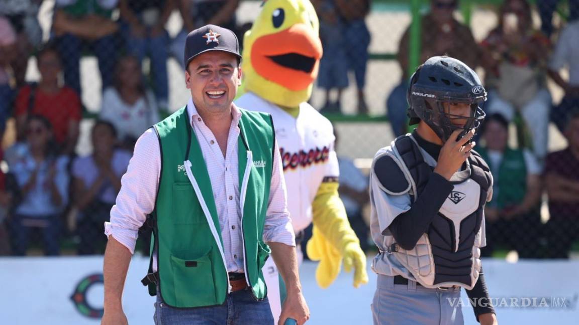 Inauguran en San Buenaventura campo de béisbol y anuncian inversión millonaria