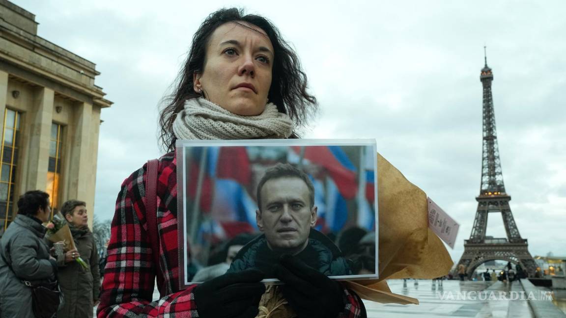 Aliados de Alexéi Navalni acusan a Vladímir Putin de matar al opositor días antes de ser canjeado
