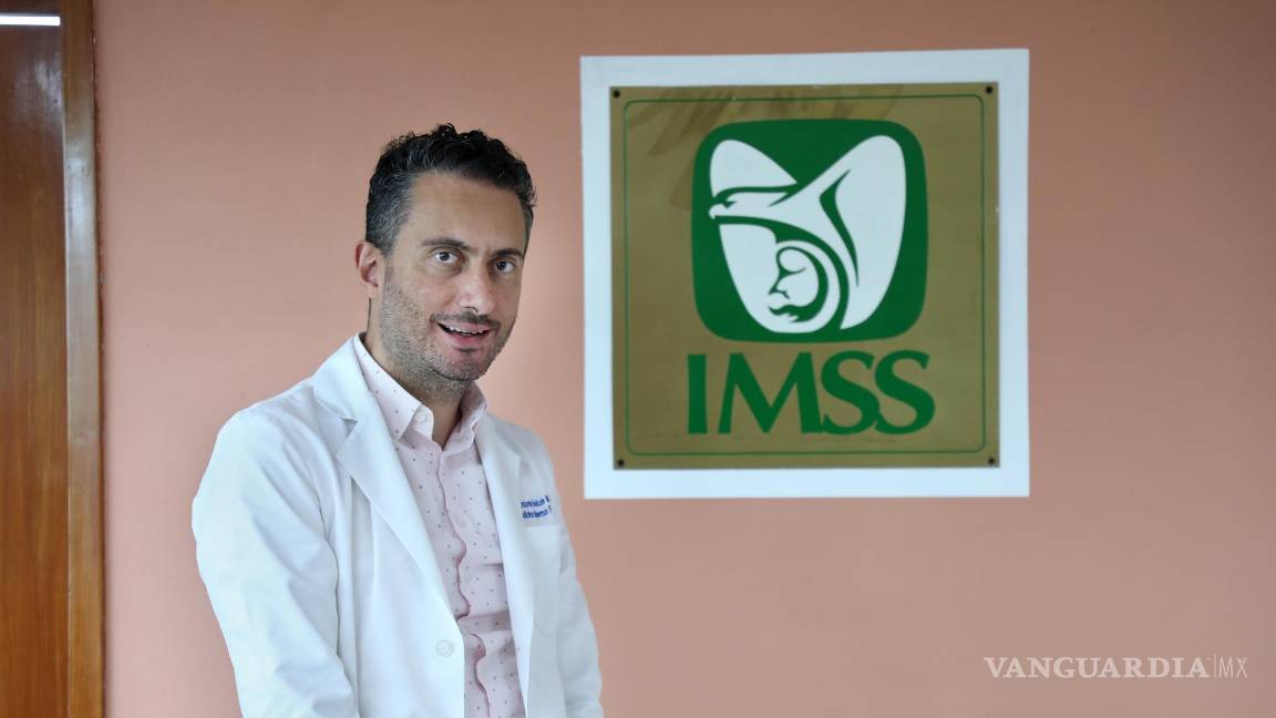 $!El especialista recomienda a las mujeres en edad reproductiva que planean quedar embarazadas, comenzar a tomar ácido fólico.