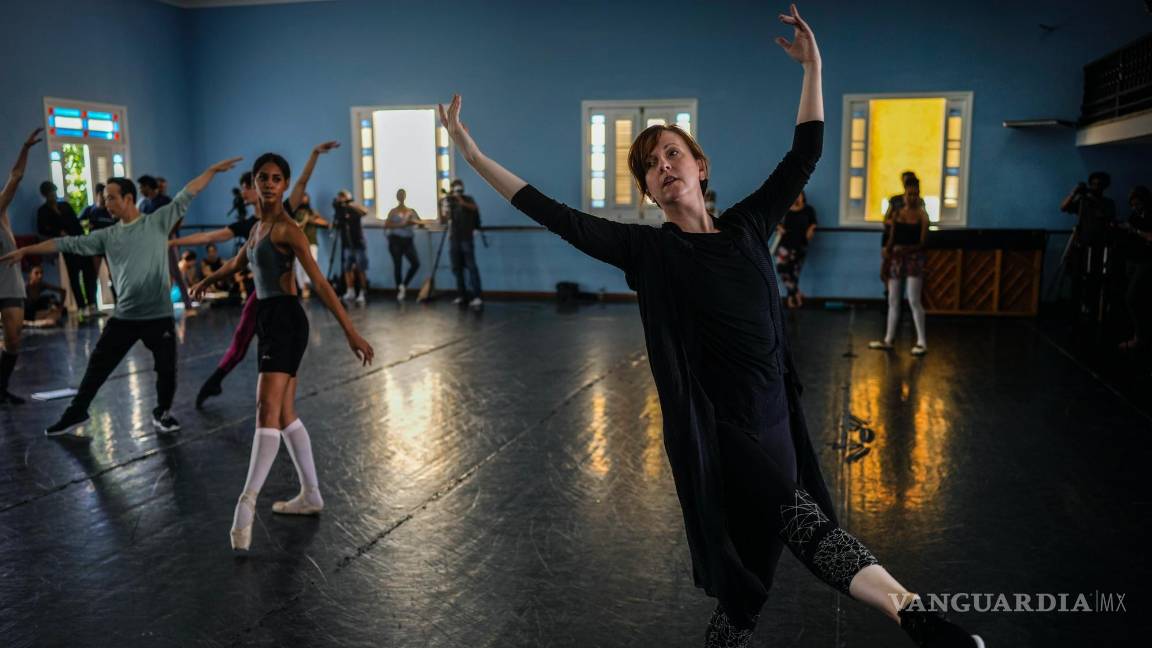 Jessica Lang, coreógrafa estadounidense, inicia el montaje ‘Joyful We’ en La Habana
