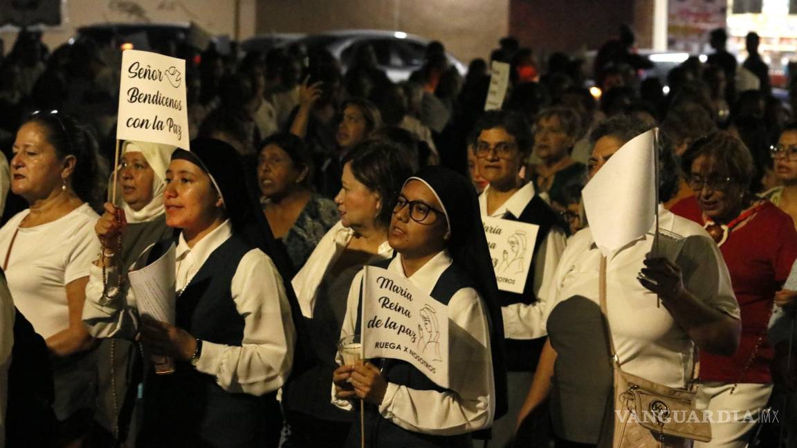 Realiza Diócesis de Saltillo peregrinación por la paz; católicos se congregan en el Santuario