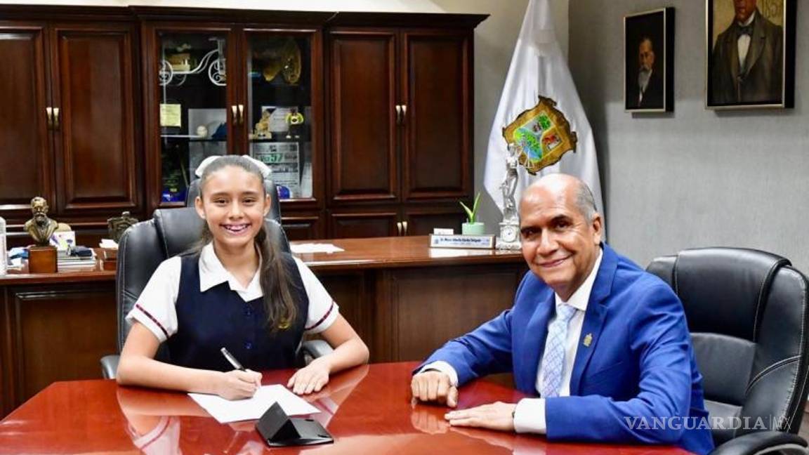 $!La alcaldesa infantil, Sofía Arisbe Martínez Martínez, expresó su agradecimiento por la oportunidad de participar en la gestión municipal por un día.