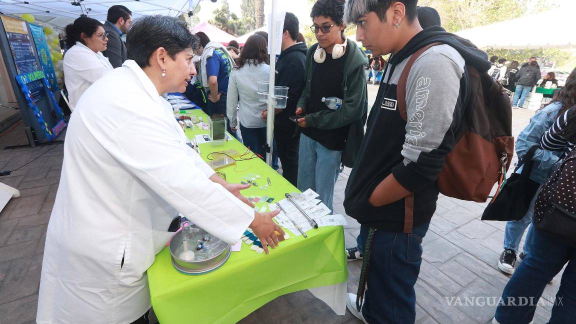 $!Los cuerpos académicos compartieron sus más recientes avances con la comunidad universitaria.