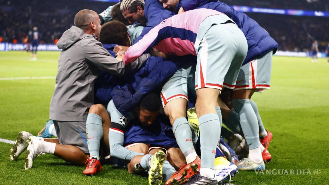 El Atlético de Madrid sorprende al PSG con un gol de Correa y renueva sus opciones en la Champions League