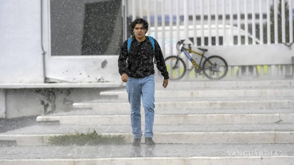 Suspenden clases en Coahuila ante pronóstico de fuertes lluvias