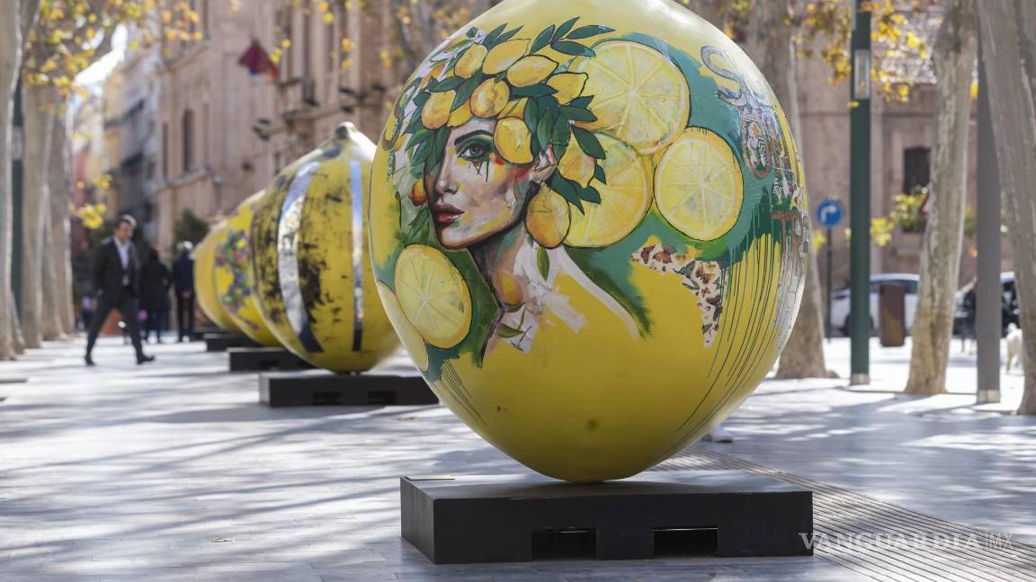 $!Limones decorados por ocho artistas nacionales e internacionales, conformaron la exposición Lemon Art Exhibition Touren Santo Domingo de Murcia.