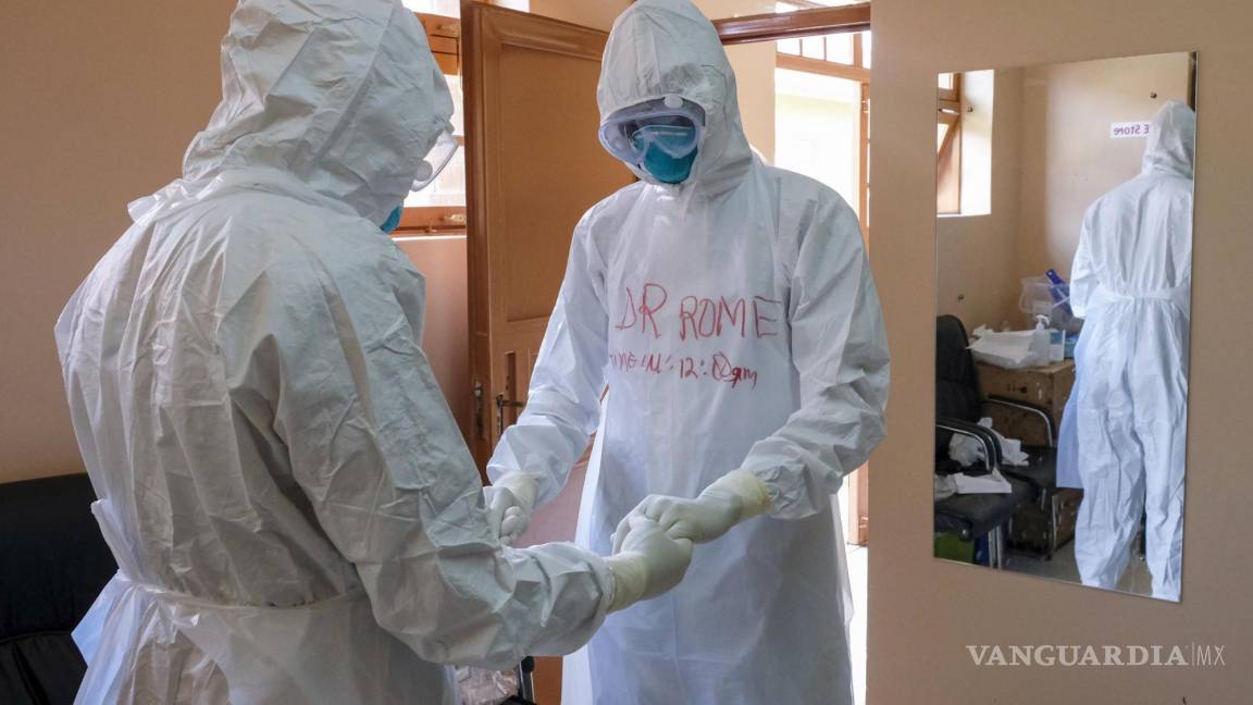Uganda logra declarar el fin del brote de ébola