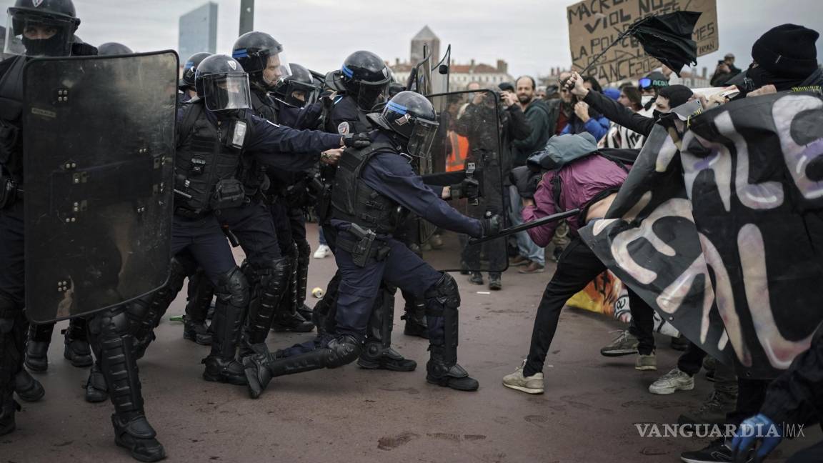 Francia pierde la batalla urbana contra el descontento por la reforma a las pensiones