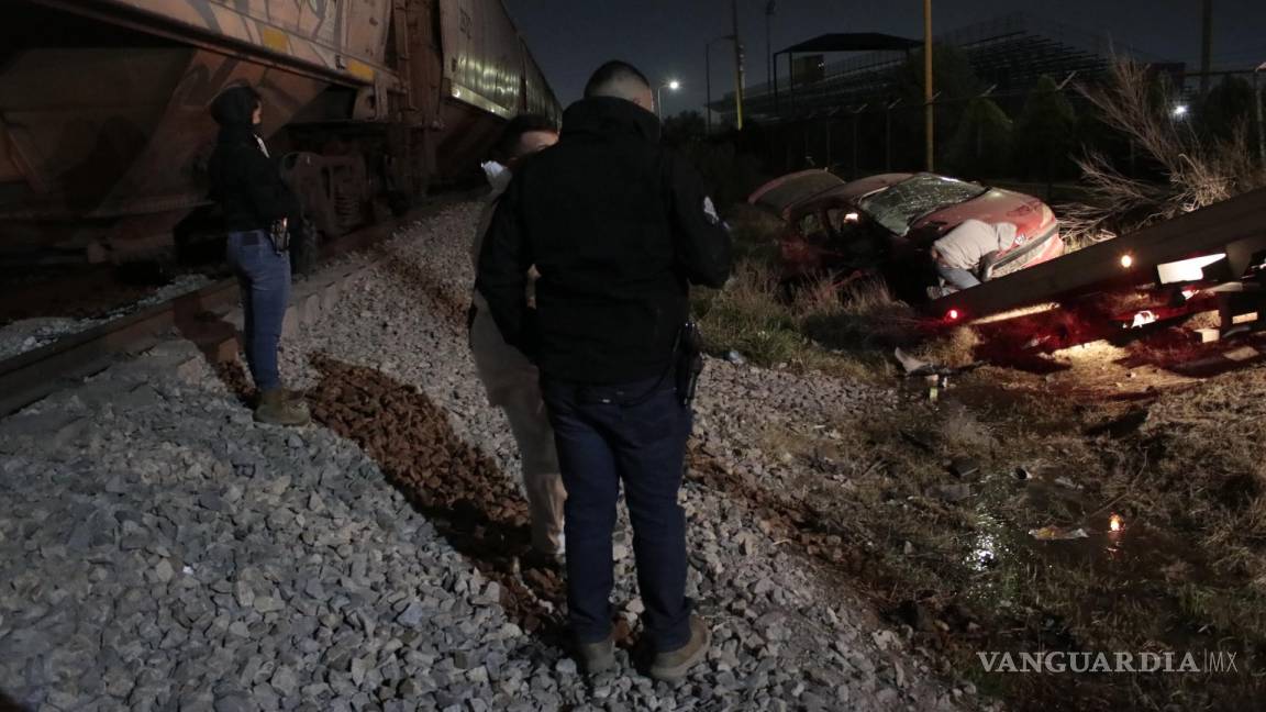 Tren cobra la vida de joven en Saltillo; conductor intentaba ganarle el paso