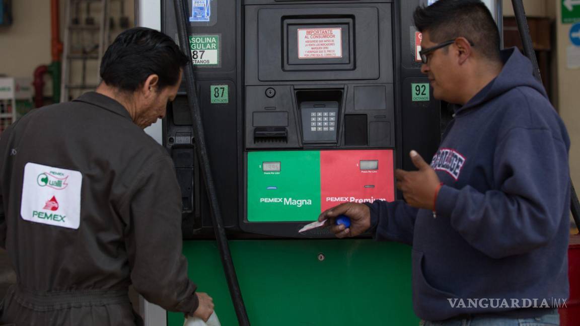 Anuncia SHCP que regresa subsidio a gasolinas en la frontera