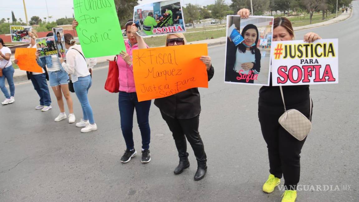 $!La familia de Sofía reclama que el presunto responsable asuma su responsabilidad económica por las graves lesiones sufridas por la joven.