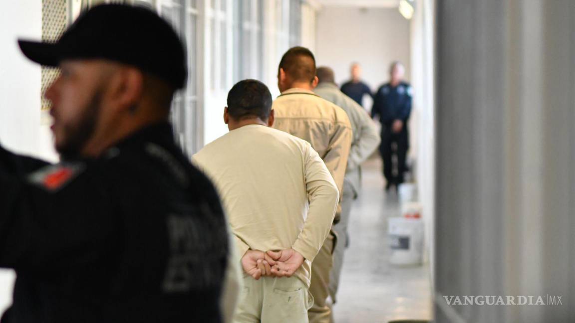 $!El movimiento forma parte de las acciones para despresurizar centros penitenciarios en Coahuila.