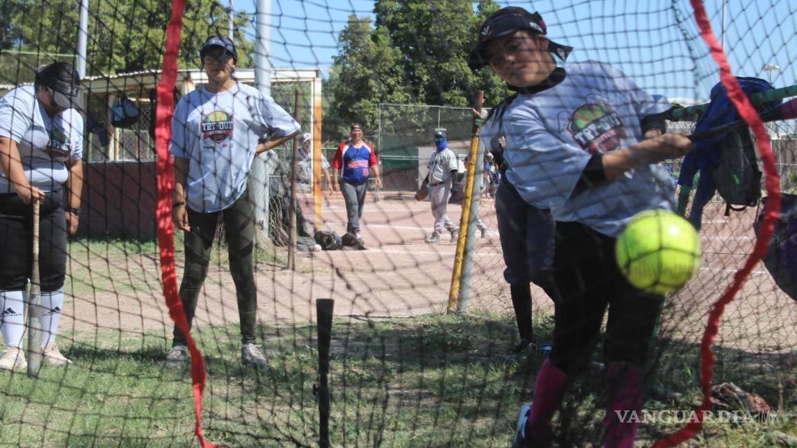 Vive Torreón try-out de softbol y toma de marcas de halterofilia rumbo a Nacionales Conade