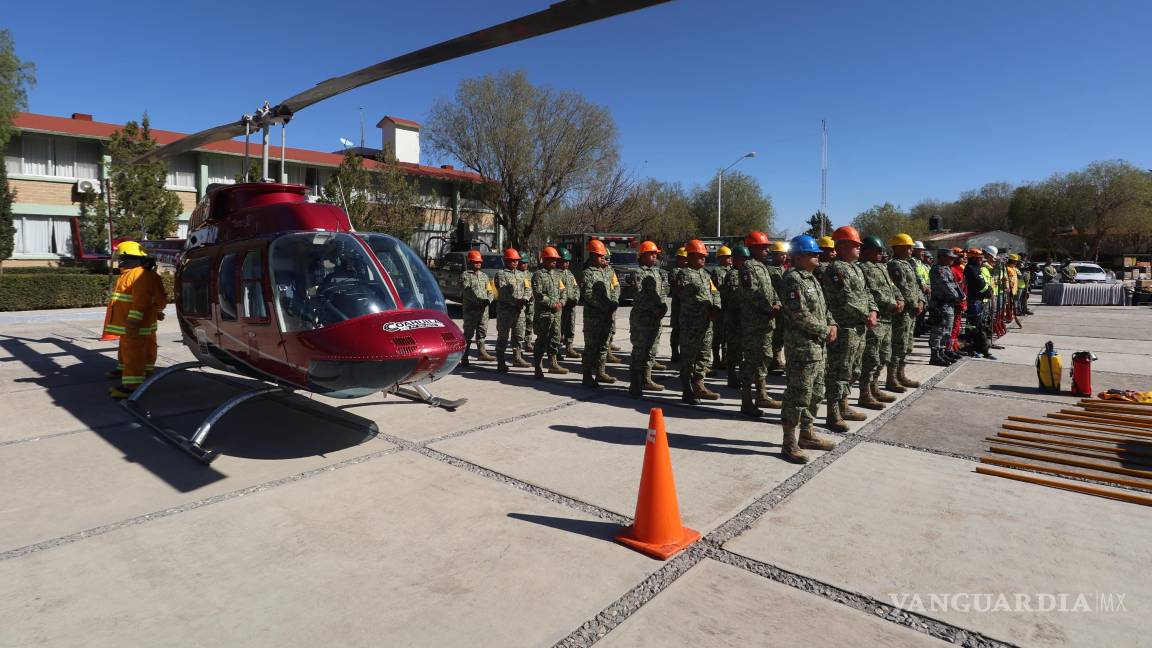 $!El operativo de combate a incendios cuenta con helicópteros Bell 212 y un Airbus de reconocimiento, asegurando una intervención rápida y efectiva en zonas de difícil acceso.