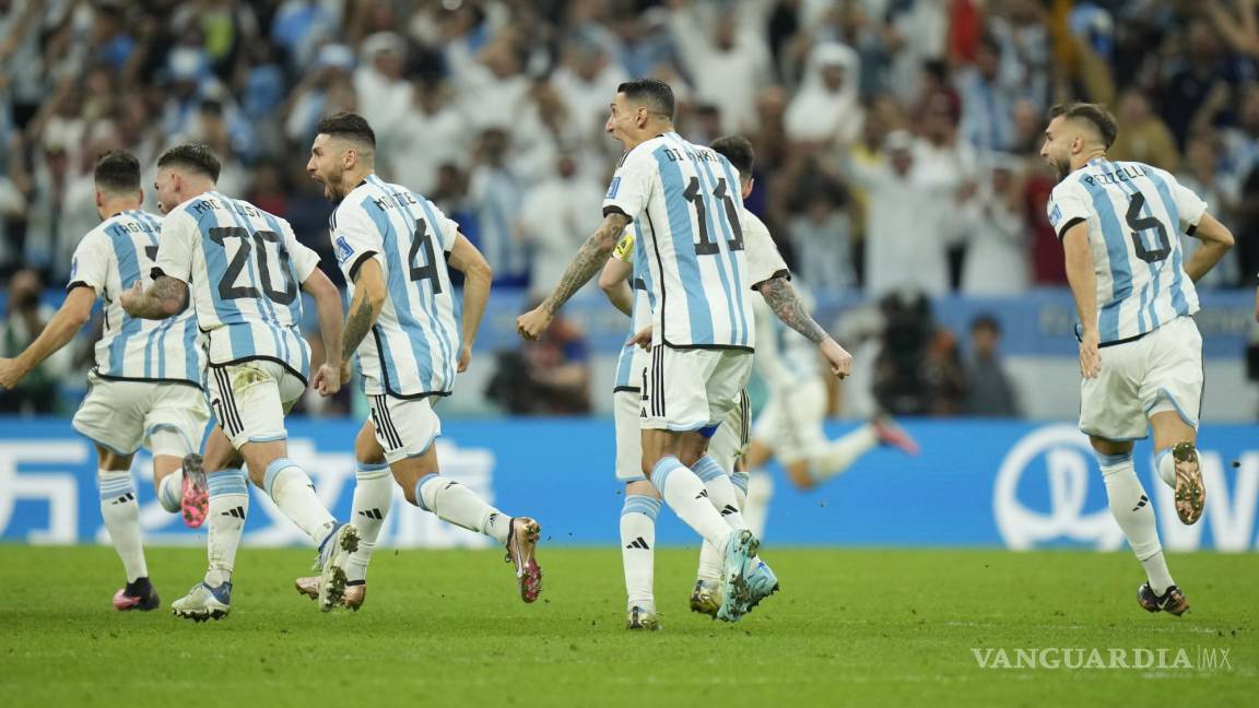 $!Celebración de los argentinos al término de los penales.