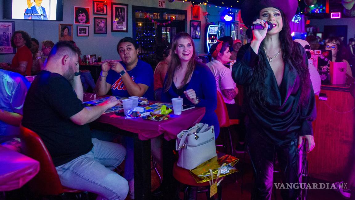 Revela encuesta que las personas transgénero perciben menos aceptación en EU que gays y lesbianas