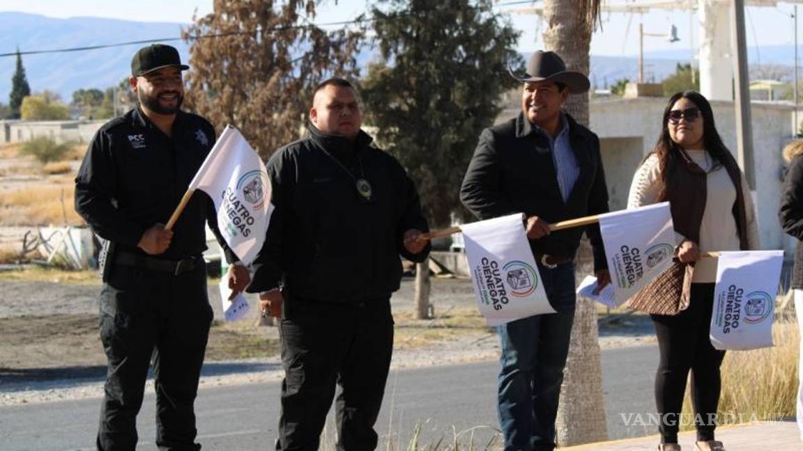 $!El alcalde agradeció la disponibilidad de los diferentes cuerpos policíacos, dijo que la comisión de Seguridad Pública en Cuatro Ciénegas seguirá al pendiente de que se cumplan las instrucciones